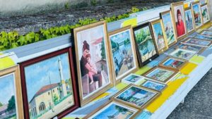 Expoziția personală „Armonii dobrogene” a pictorului tătar Ferodin Iaia a fost vernisată la Galeria de Artă Mangalia